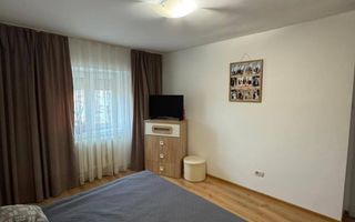 Apartament 3 camere, mobilat, utilat, etaj 2, ultracentral - Poză 13