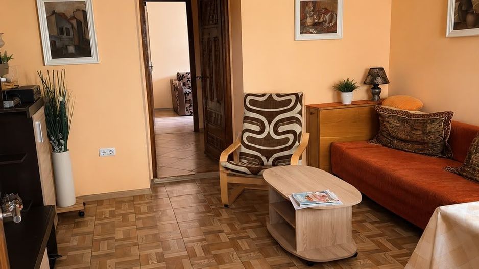Casă 3 camere  curte proprie – Faleză Nord, Plaja 3 Papuci, Constanța - Poză 8