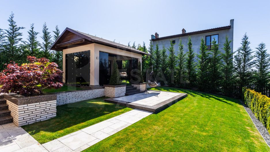 Vânzare, casă, 3 nivele, 4 camere, strada Schinoasa, com. Bacioi - Poză 25