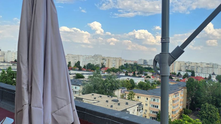 De Inchiriat Garsoniera Bd. Decebal LUX cu TERASA langa Rond Alba Iulia - Poză 2