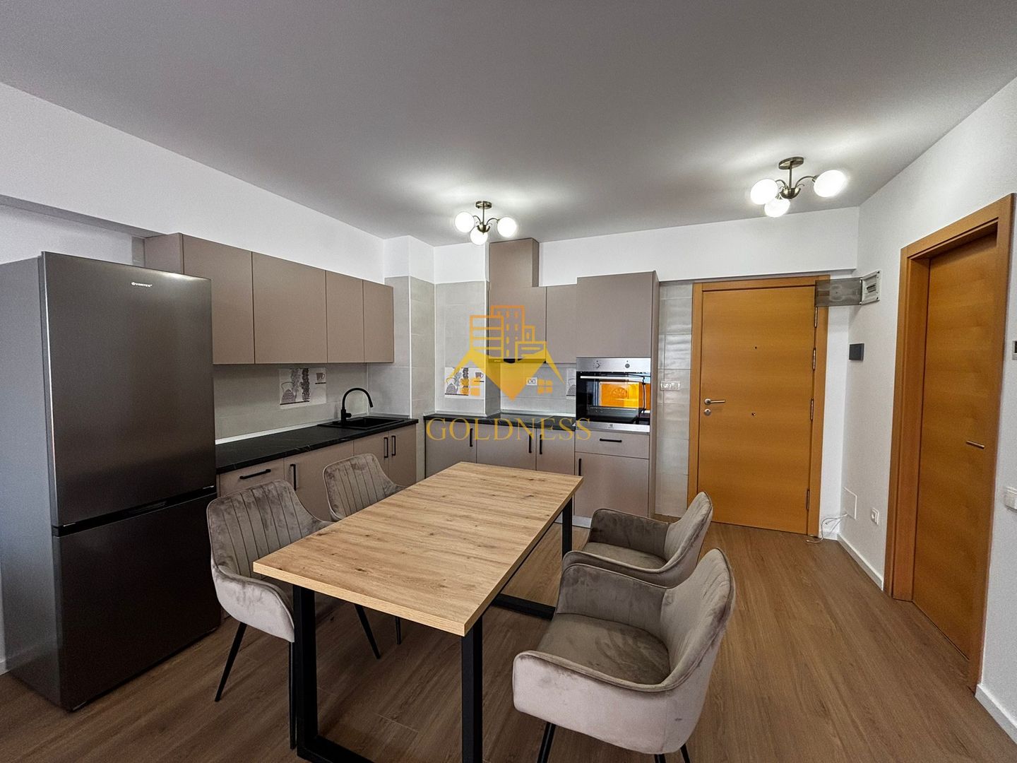 2 camere, Pet Friendly, Parcare, Viva City, Iulius Mall, Gheorgheni - Poză 2