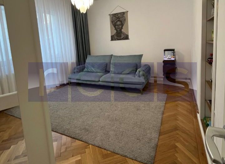 VANZARE CASA D+P+1+M | ZONA PARCUL CAROL-- nu doreste promovare, doar cu client - Poză 1