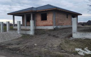 Casa in Amati comuna Paulesti - Poză 1