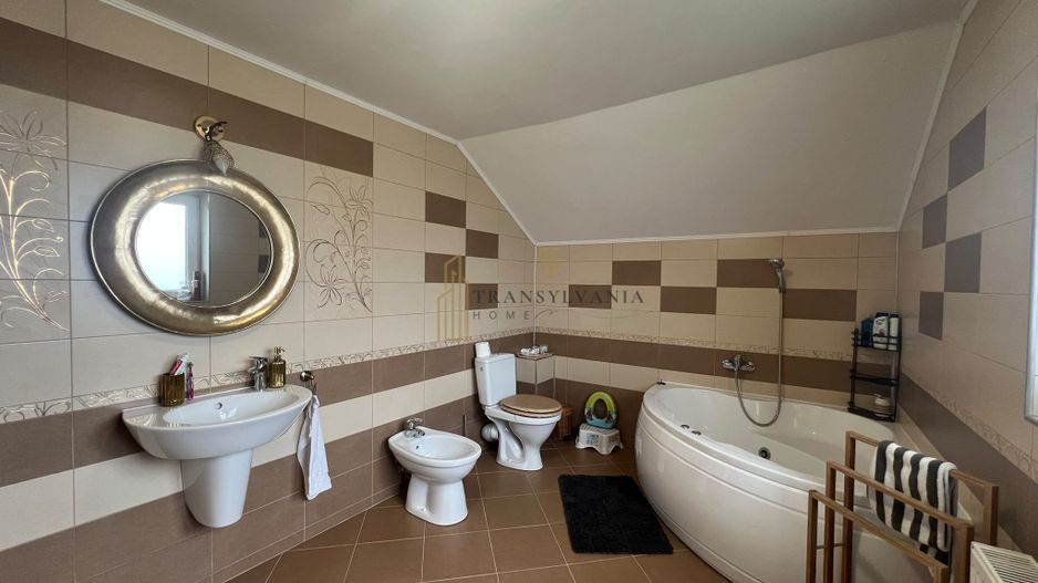 Casă individuală premium – 225 mp utili, teren 700 mp - Poză 28