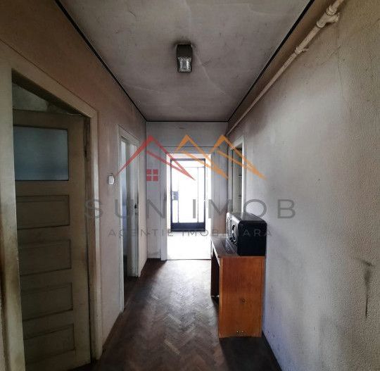 Casa 2 camere, central, 1962, teren 390 mp, Campina, Prahova - Poză 7