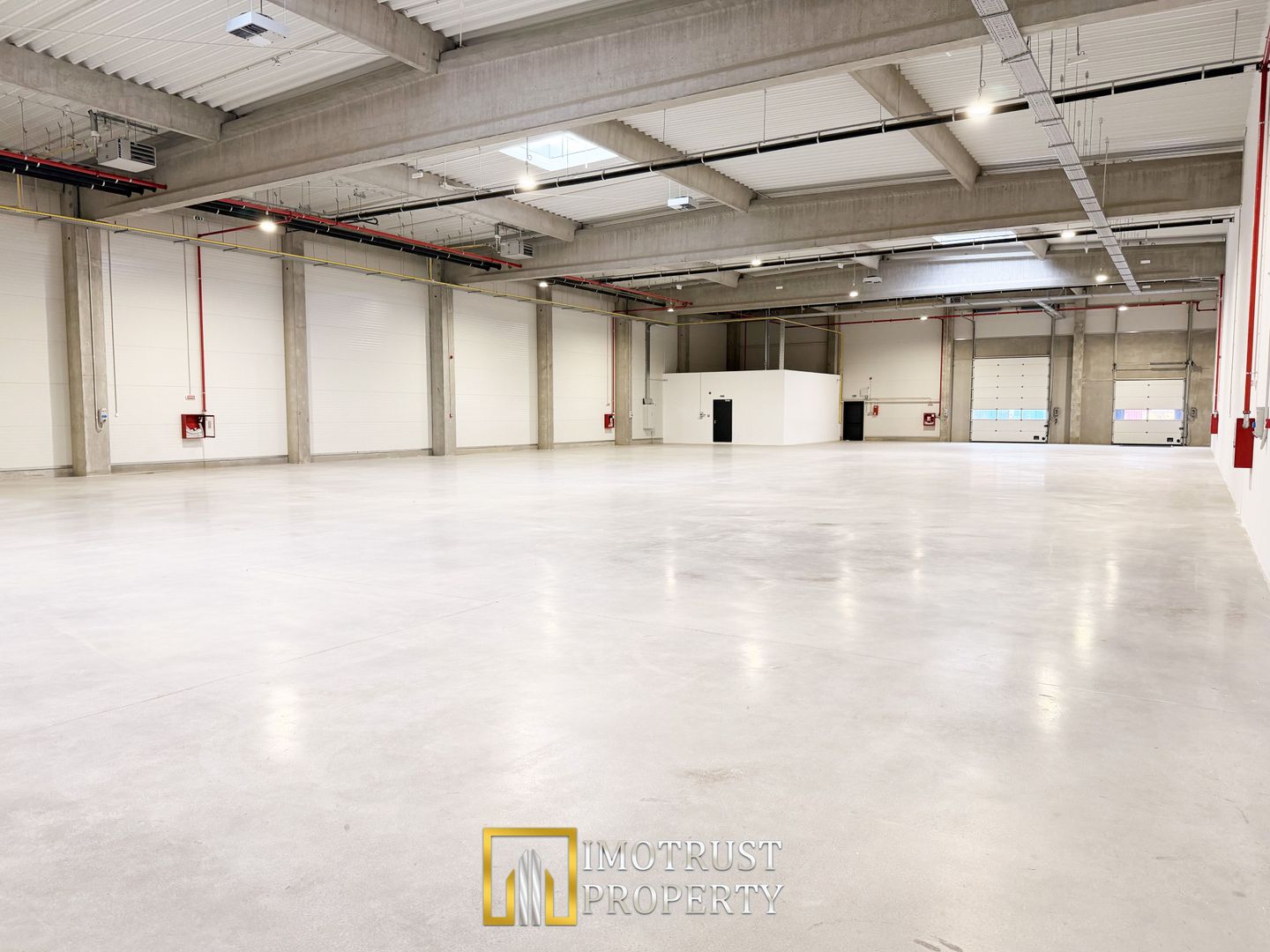 Hala de inchiriat Arad A1 – spațiu industrial modern 2.349 mp - Poză 3