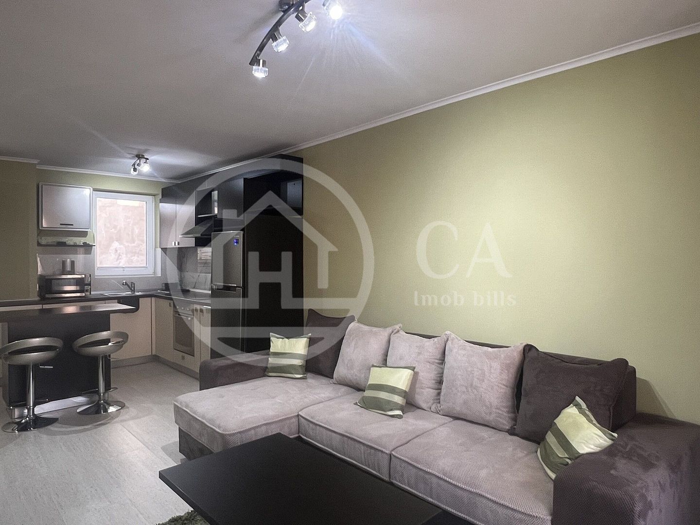 Apartament cu 2 camere de inchiriat Ultracentral Oradea - Poză 3