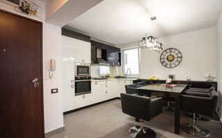 Apartament ULTRACENTRAL Republicii 2 camere - Poză 3