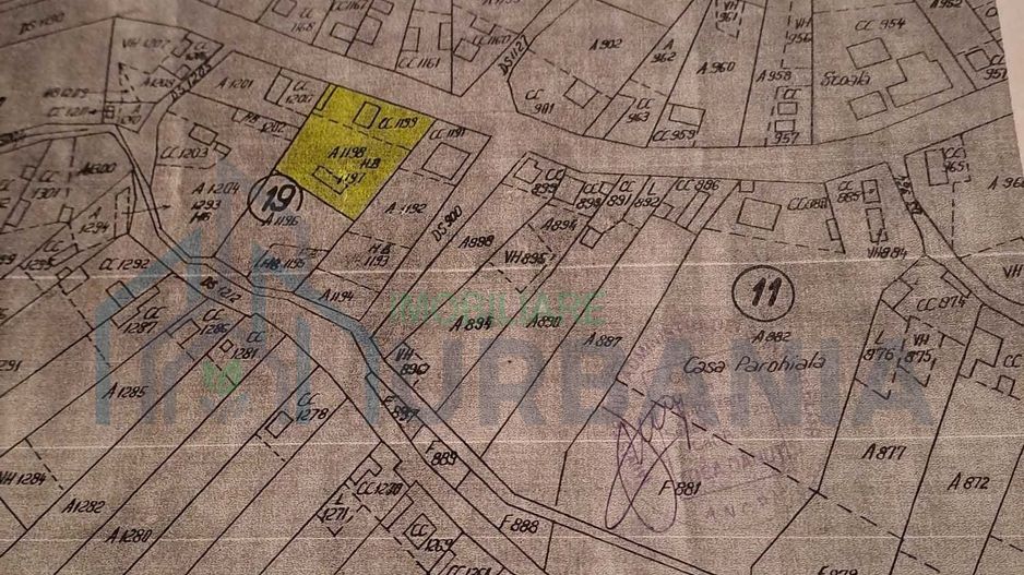 Vând proprietate în Sat Hândrești, Comuna Oțeleni, Iași, teren 2.174 mp, construcții existente și heleșteu - Poză 2