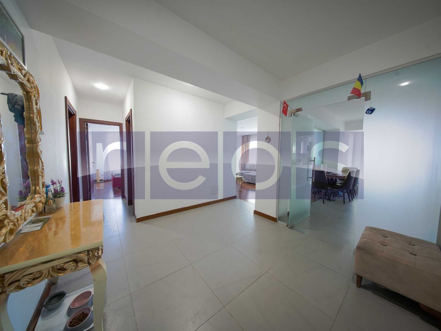VANZARE 3 CAMERE DECOMANDAT -LOC DE PARCARE - Poză 3