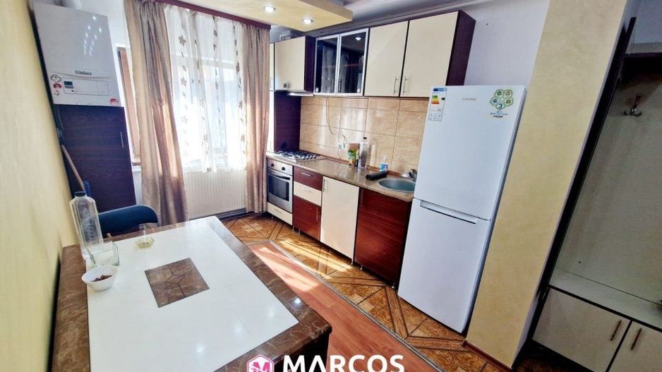 Apartament 3 camere, et.3, Micro 4, ID 1021 - Poză 5