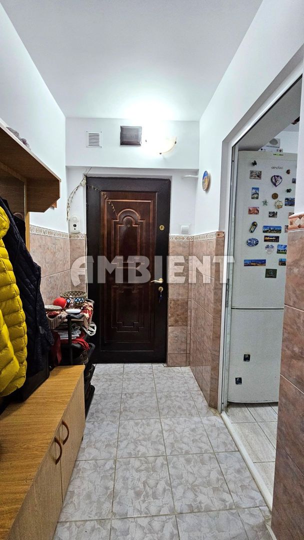 Apartament 2 camere, renovat complet, zona Centru; - Poză 6