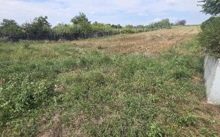 Teren intravilan de vânzare în Iași, Lețcani - 1267 mp - Poză 1