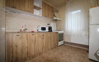 Zona Simion Barnutiu, 2 camere, centrala proprie. - Poză 11