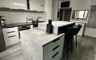 Apartament 3 camere, 71,78 mp, renovat complet, Inel 2 - Poză 2