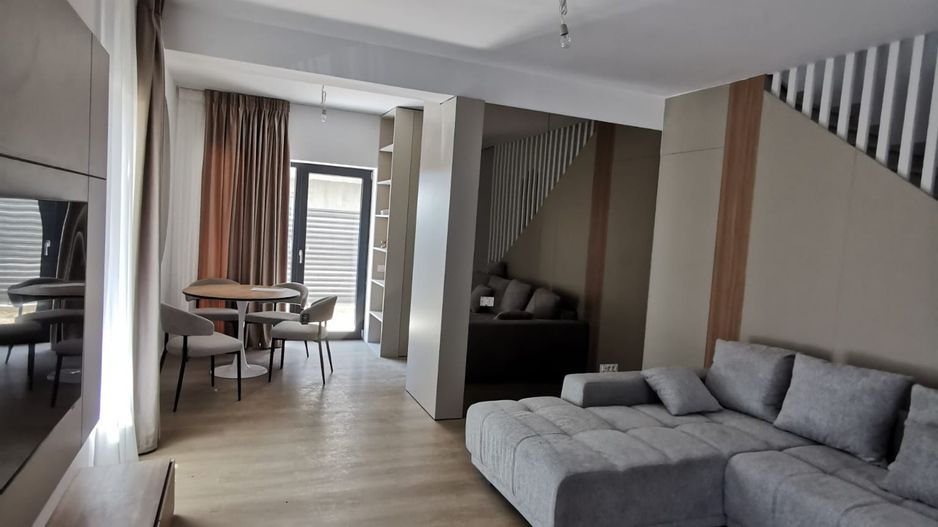 Vila  de tip duplex 4 camere Pompa Caldura Titan Pallady - Poză 2