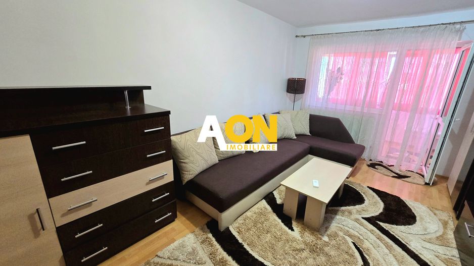 Apartament cu 2 Camere, Bloc cu Lift, Loc de Parcare, Zona Cetate - Poză 1