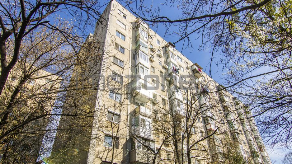 Apartament cu 2 camere în Drumul Taberei, Bucuresti - Poză 11