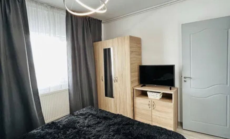 AP.2 CAMERE SALAJ, CENTRALA PROPRIE, BUCATARIE INCHISA,MOBILAT MODERN - Poză 4