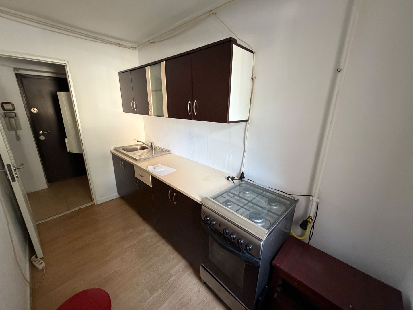 Apartament 2 camere de inchiriat, etaj 1 - zona Cetate - Poză 5