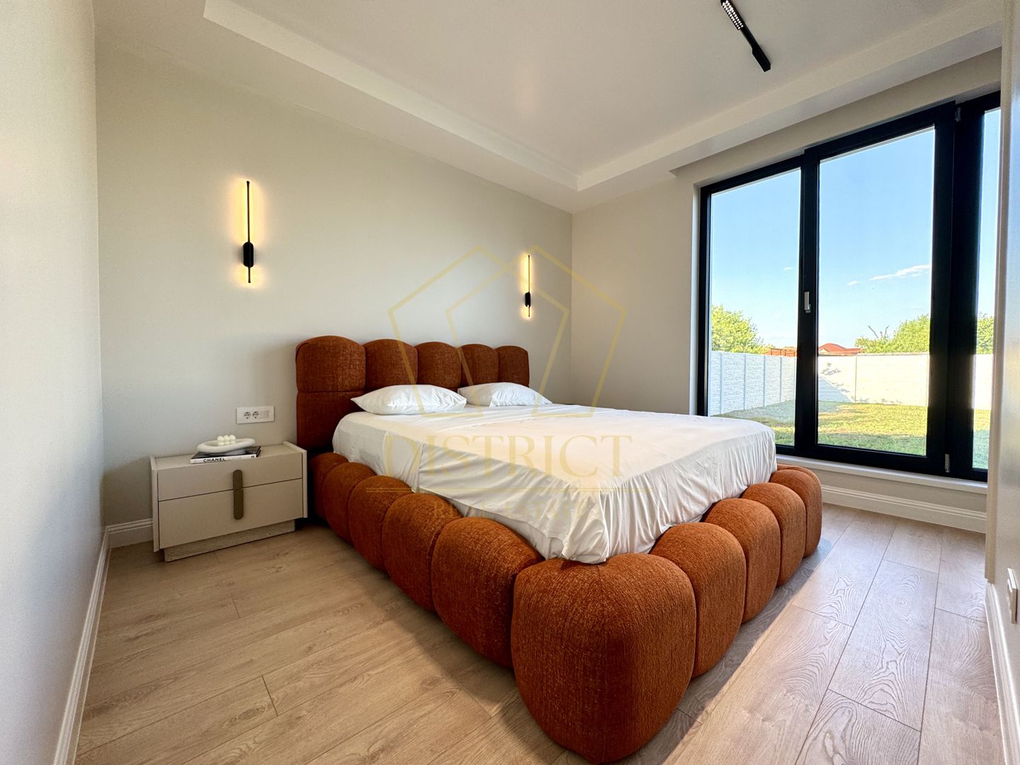 Casa individuala superba cu 4 camere, garaj | Sacalaz - Poză 8