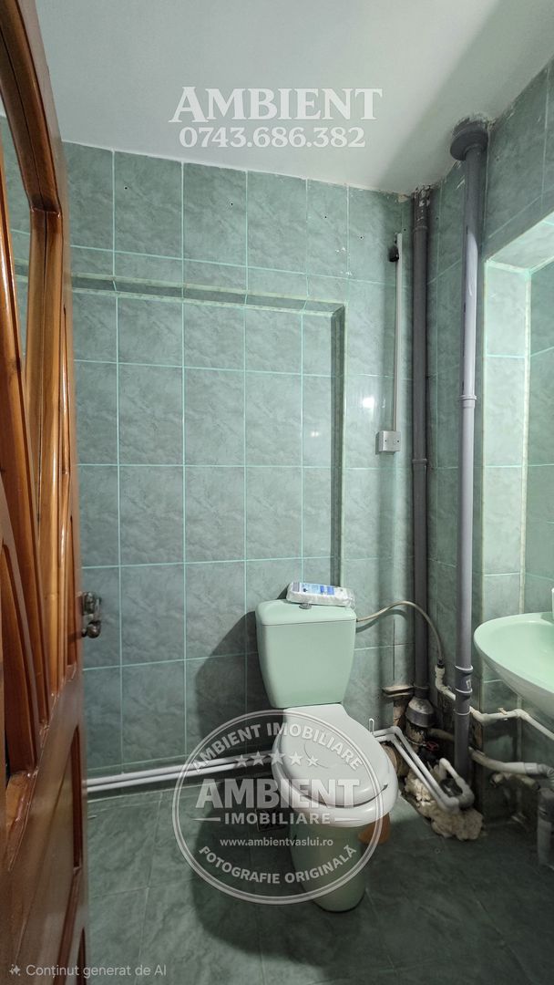 Apartament cu 4 camere + GARSONIERĂ la același etaj – VASLUI, Zona CARTIER - Poză 13