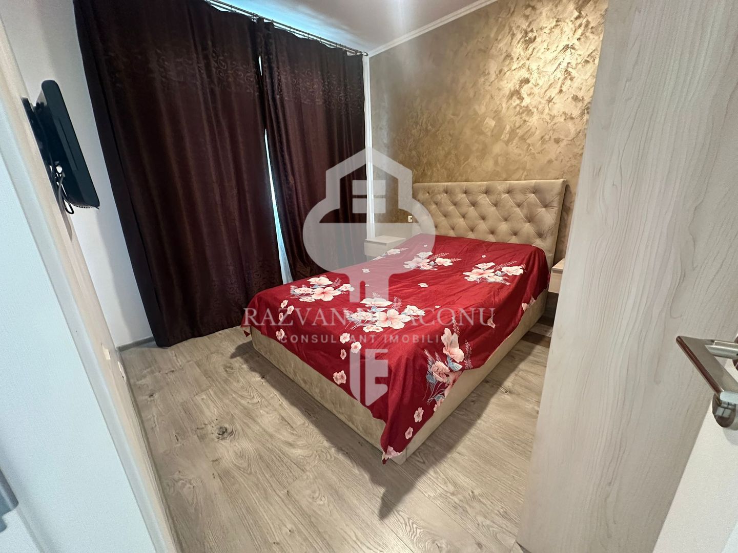 De vanzare Apartament Mamaia Nord - Poză 2