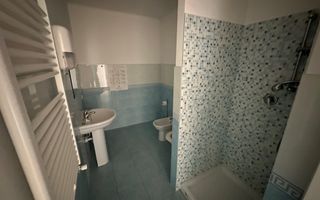 Birouri  cladire noua, zona centrala - Poză 13