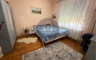 Apartament la casă de 2 camere, Medias - Poză 6
