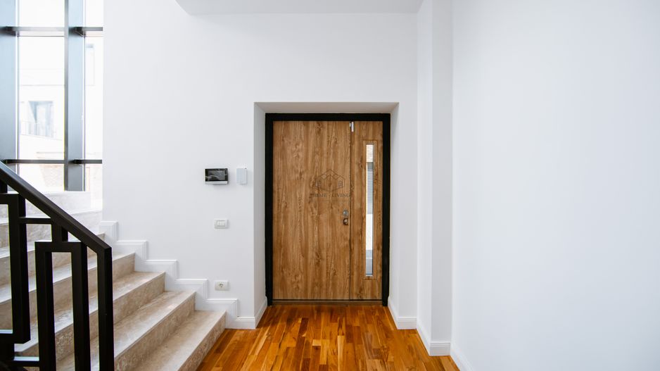 VILA SUPERBĂ CU 4 DORMITOAARE ȘI PISCINA LA INCHIRIERE - Poză 11