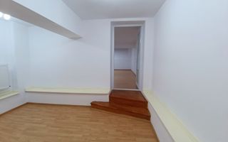 CENTRU SALA SPORTURILOR(COD03)- Casa interbelica si curte generoasa ! - Poză 22