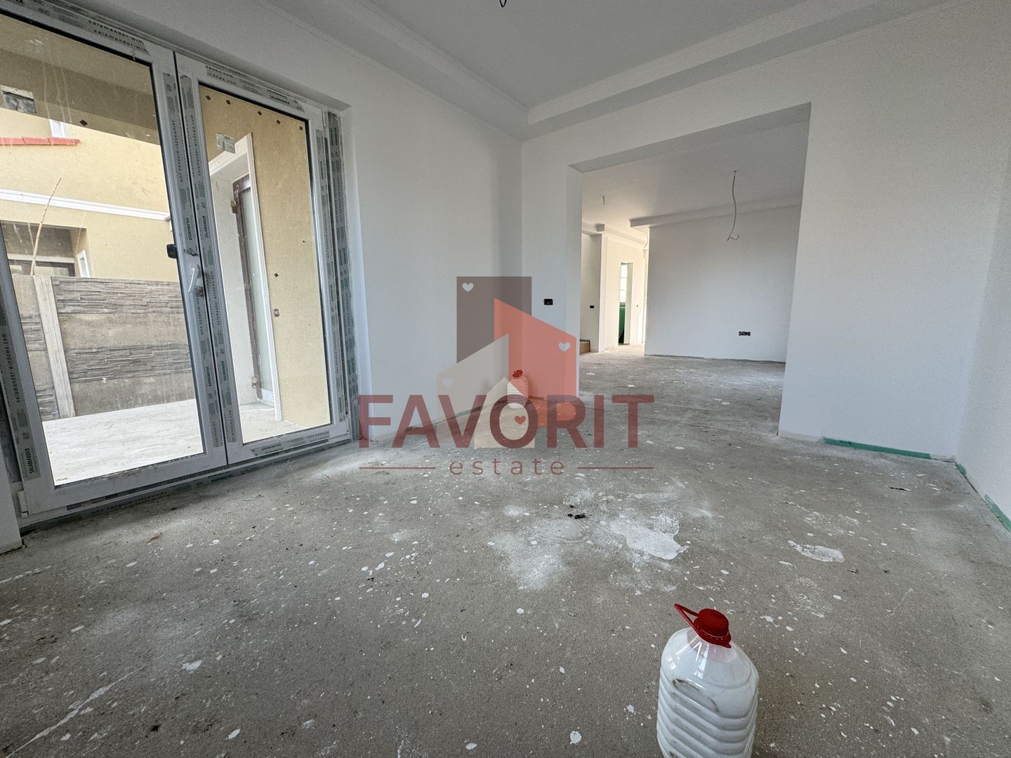 Casa Individuala in Mosnita. La asfalt. Cu Carport - Poză 12