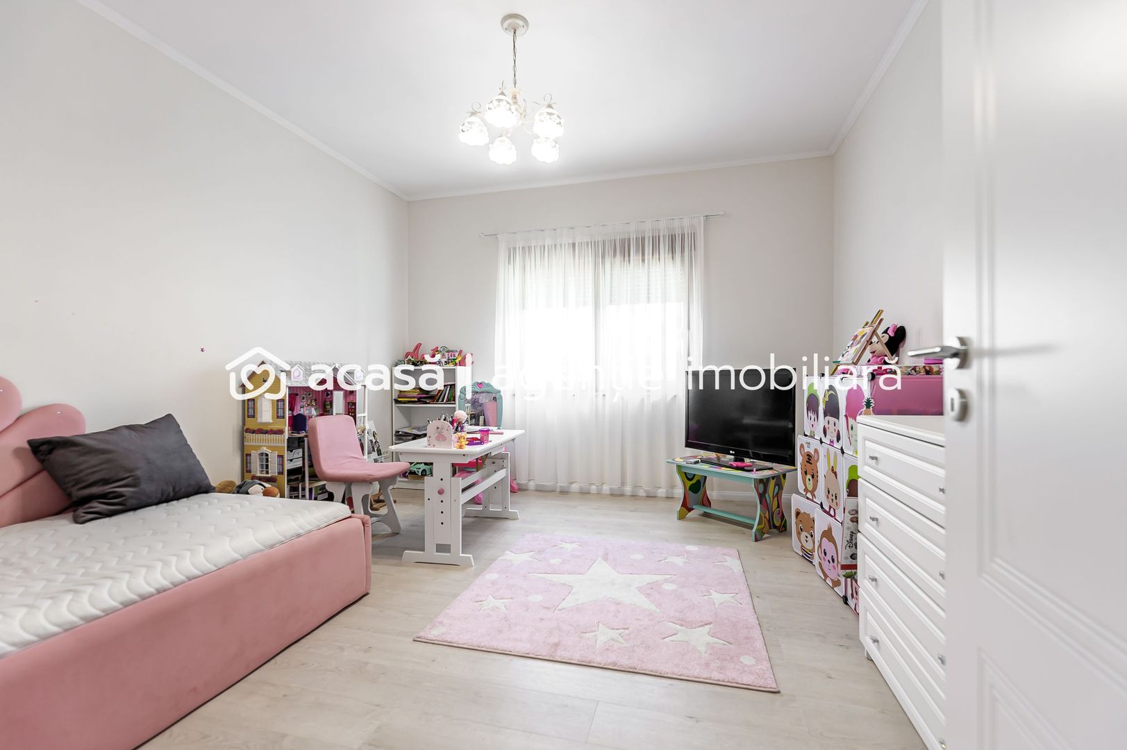 Vilă nouă superbă tip mediteranean, zona Tabacovici - Poză 5