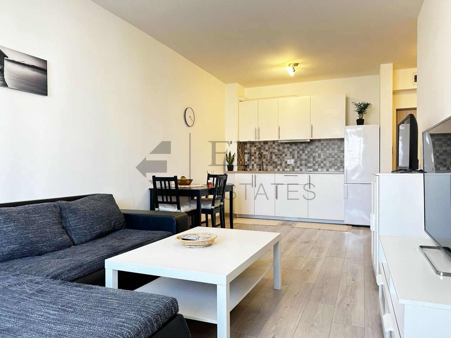 Apartament cu 2 camere de vanzare in Prima Universitatii - Poză 3