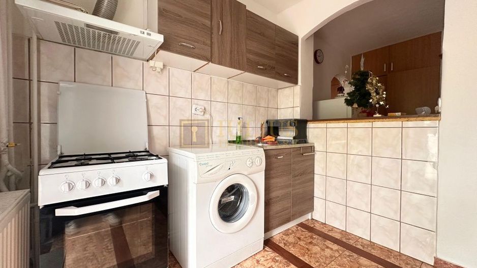2 camere| Lipovei| decomandat| centrala proprie| apartament spatios| - Poză 9