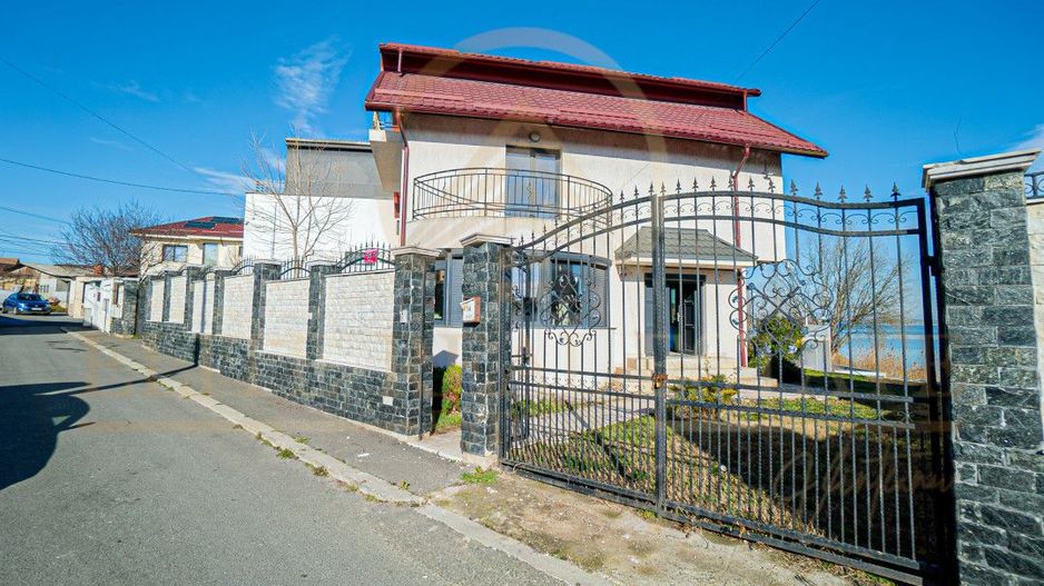 Năvodari - Casă exclusivistă cu ponton privat – Primul rând la lac - Poză 47