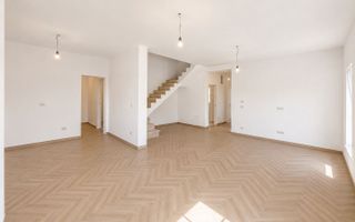 COMISION 0! Duplex cu 5 camere. Garaj. Toate utilitatile. - Poză 6
