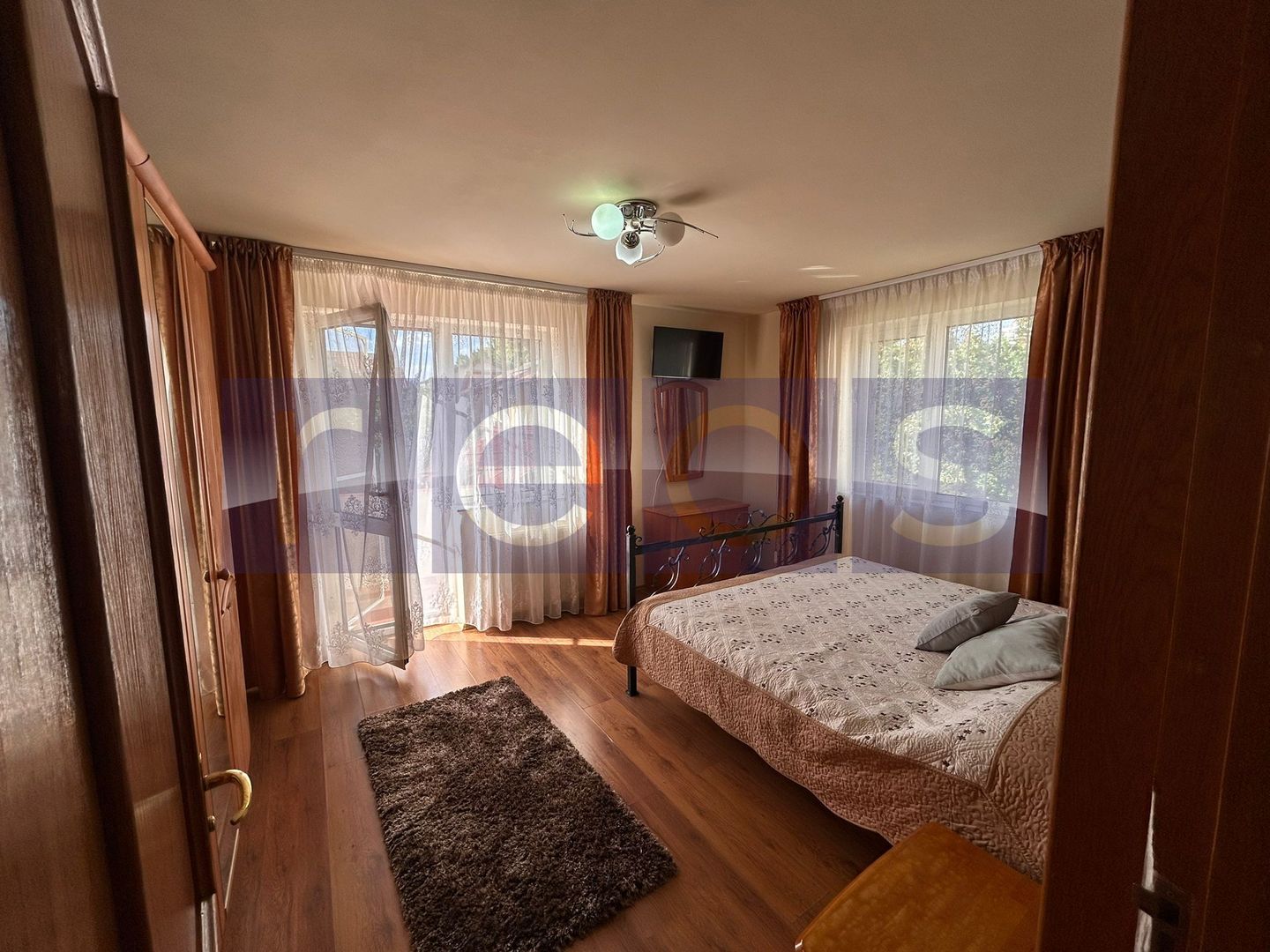 VANZARE CASA P+1+M | 8 CAMERE | ZONA VITAN - Poză 4