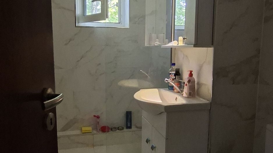 Apartament decomandat 3 camere - zona Torontalului - Poză 17