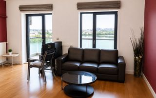Apartament 3 Camere I Vedere Lacul Tei | Loc de parcare inclus - Poză 4