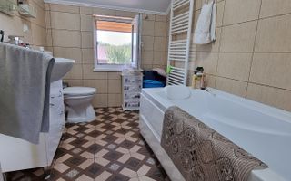 Casa 5 camere, 550mp teren, zona Ciugud - Poză 11