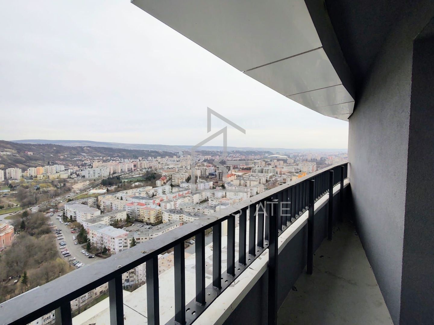 Penthouse 210mp, 5 camere, 4 terase, 3 bai,  West City Tower - Poză 13