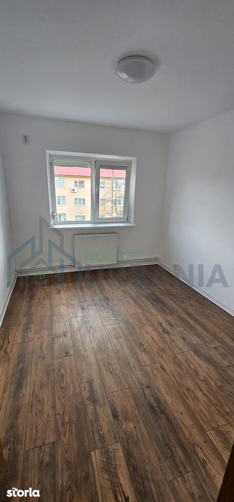 Apartament 3 camere decomandat, renovat, etaj 4, Str. Clopotari nr. 35, Nicolina 2, Iași - Poză 3