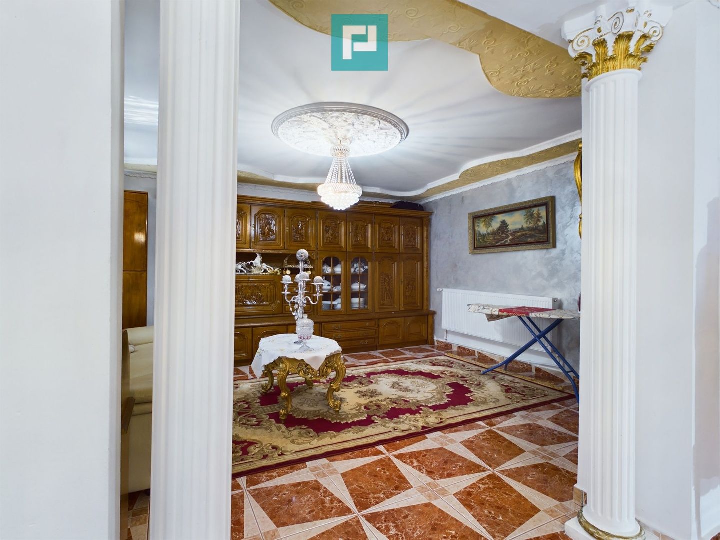 Casă stil conac pe drumul Cetății - Șiria - Poză 31