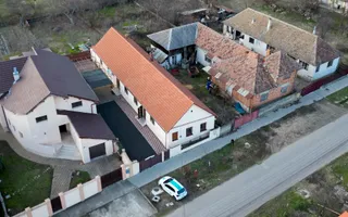 Casă cu 5 camere în Vladimirescu - Poză 27