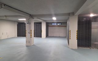 Spatiu subsol 227mp cu parcari subterane si boxe - Poză 2