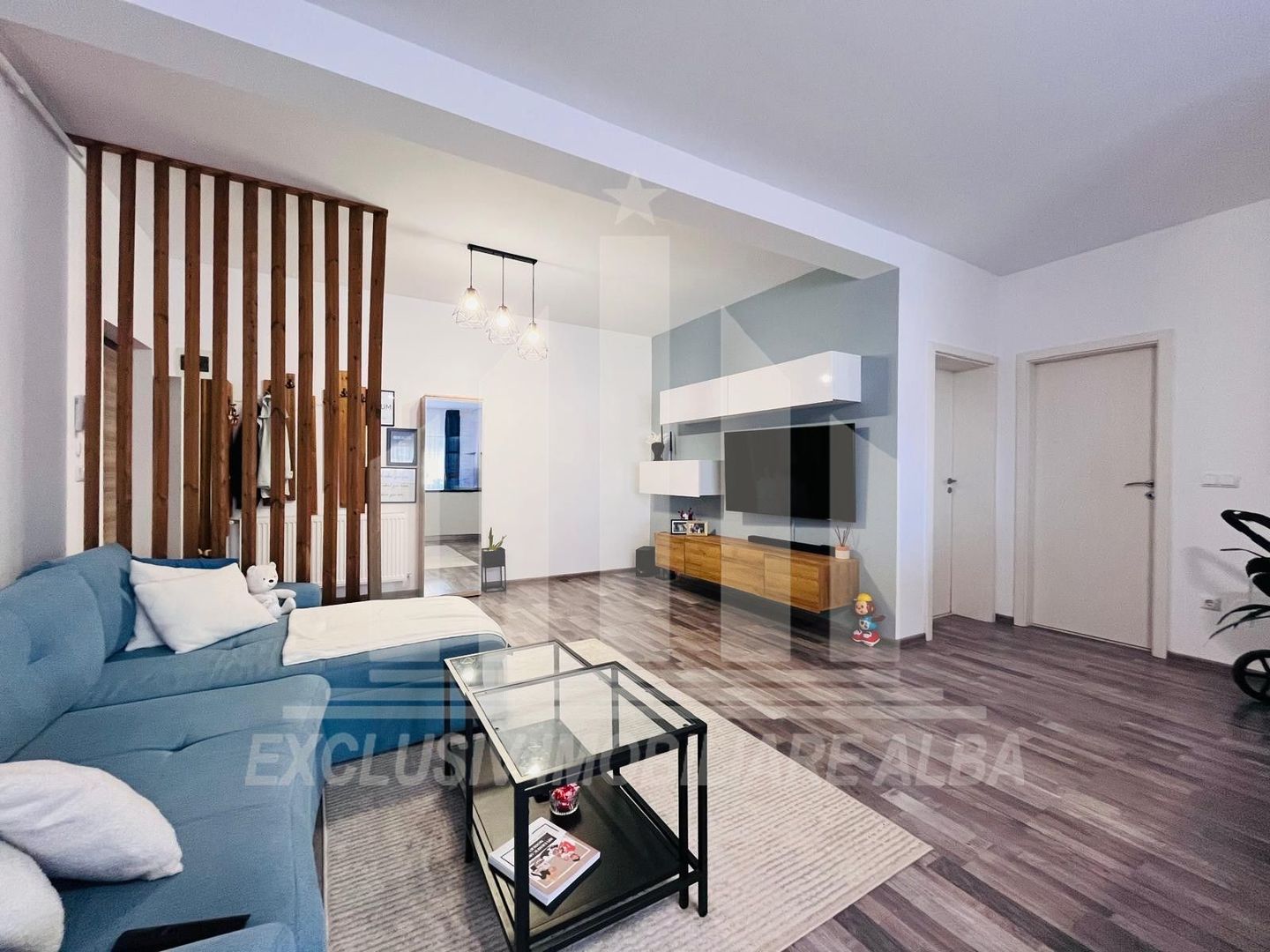 Apartament cu 3 camere, Bloc Nou, Lipoveni - Poză 1
