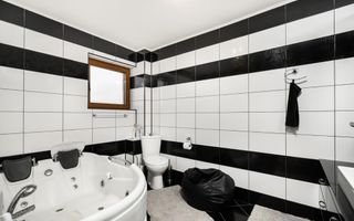 Vila superba de vanzare in apropiere de padure Pantelimon - Poză 25