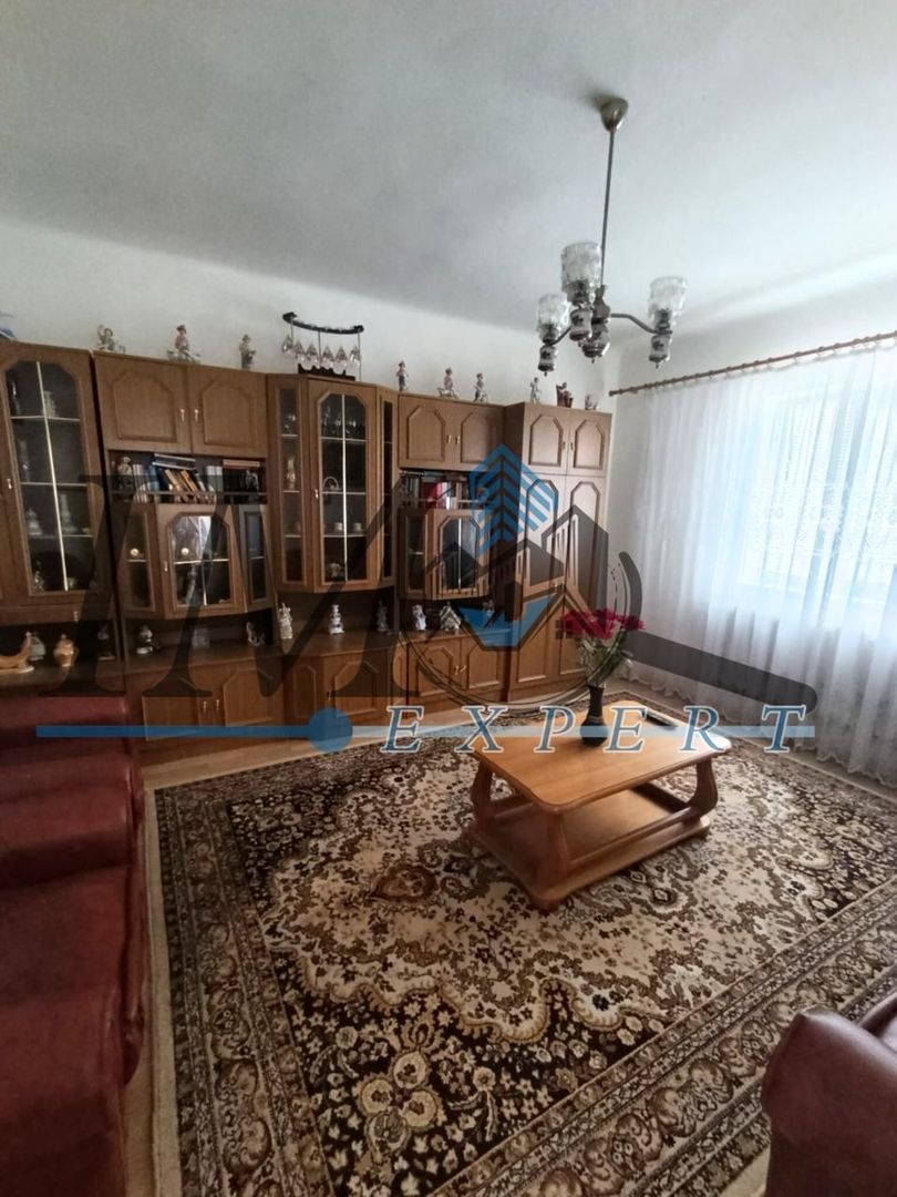 Casa de vanzare in Alba Iulia, Micesti - Poză 3