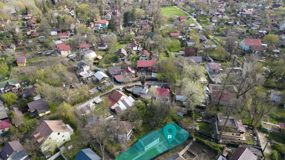 Casă cu mansardă la 3 insule - Poză 1